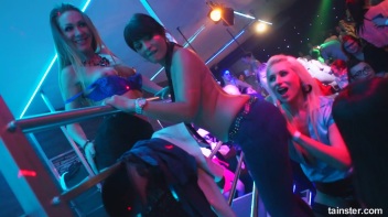 Lezzies - The Femme Fest Part 2 - Cam 3 Screencap 70 on www.sinx.com