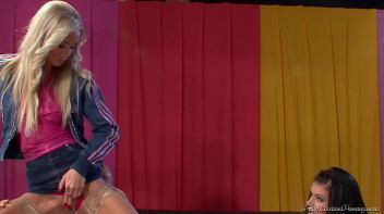 He Makes It RAIN On These Hoes!!! Screencap 105 on www.sinx.com