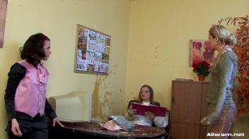 Slop Queens Screencap 25 on www.sinx.com