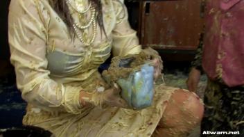 Slop Queens Screencap 62 on www.sinx.com