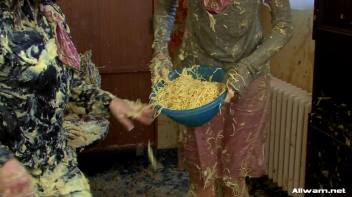 Slop Queens Screencap 77 on www.sinx.com