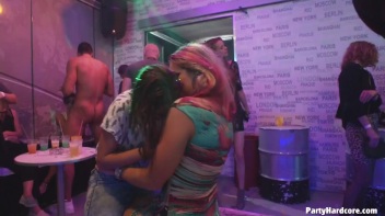 Party Hardcore Gone Crazy Vol. 31 Part 7 - Cam 2 Screencap 41 on www.sinx.com