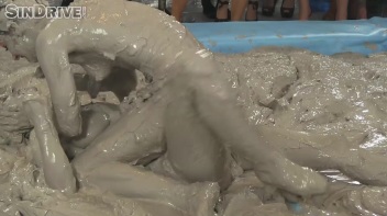 Muddy Wrestling: Pornstar Power - Nathaly Cherie vs. Vanessa Screencap 91 on www.sinx.com