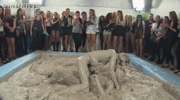 Muddy Wrestling: Pornstar Power - Nathaly Cherie vs. Vanessa Screencap 101 on www.sinx.com