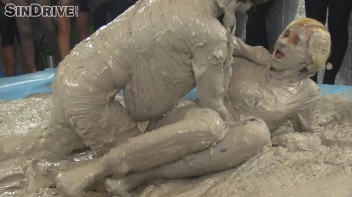 Muddy Wrestling: Pornstar Power - Nathaly Cherie vs. Vanessa Screencap 26 on www.sinx.com