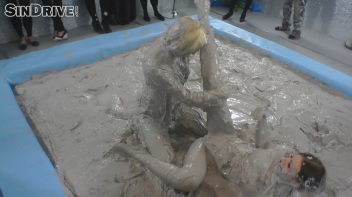 Muddy Wrestling: Pornstar Power - Nathaly Cherie vs. Vanessa Screencap 54 on www.sinx.com