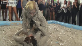 Muddy Wrestling: Pornstar Power - Nathaly Cherie vs. Vanessa Screencap 65 on www.sinx.com