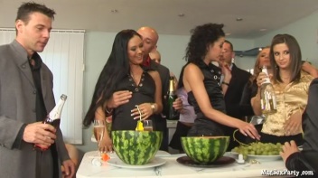 Melon Ballers Part 1 Screencap 7 on www.sinx.com