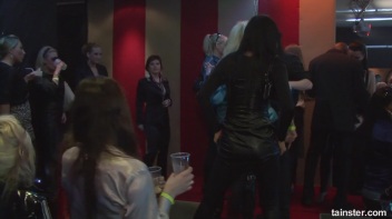 Gangsters Paradise Part 1 - Cam 2 Screencap 6 on www.sinx.com