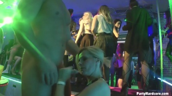 Party Hardcore Gone Crazy Vol. 32 Part 6 - Cam 1 Screencap 17 on www.sinx.com