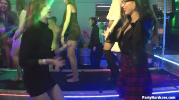 Party Hardcore Gone Crazy Vol. 32 Part 6 - Cam 1 Screencap 64 on www.sinx.com