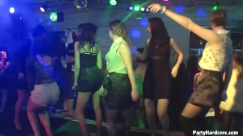 Party Hardcore Gone Crazy Vol. 32 Part 6 - Cam 1 Screencap 71 on www.sinx.com