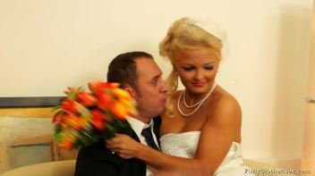 You May Now Fuck The Bride Screencap 5 on www.sinx.com