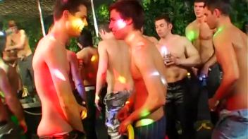 Banana Bangers Part 2 Screencap 79 on www.sinx.com