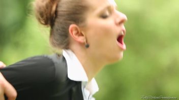 Painting In Piss Screencap 46 on www.sinx.com