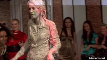 From Blondies To A Nice Dirty Brown Screencap 36 on www.sinx.com