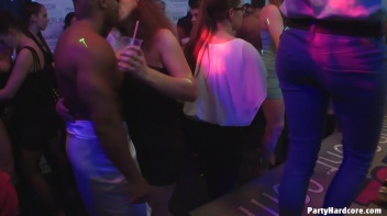Party Hardcore Gone Crazy Vol. 8 Part 5 - Cam 3 Screencap 72 on www.sinx.com