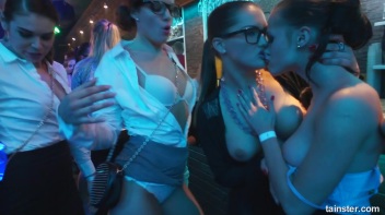 Lezzies - The Femme Fest Part 2 - Cam 3 Screencap 35 on www.sinx.com