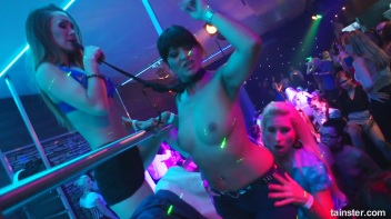 Lezzies - The Femme Fest Part 2 - Cam 3 Screencap 66 on www.sinx.com