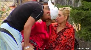 Real Meat, Real Deep! Screencap 18 on www.sinx.com