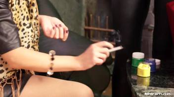 Extreme Makeover! Screencap 16 on www.sinx.com