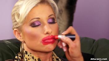 Extreme Makeover! Screencap 26 on www.sinx.com