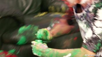 Extreme Makeover! Screencap 65 on www.sinx.com