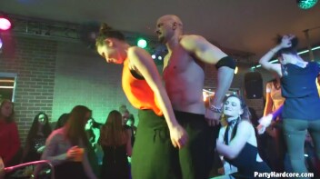 Party Hardcore Gone Crazy Vol. 34 Part 6 - Cam 3 Screencap 76 on www.sinx.com