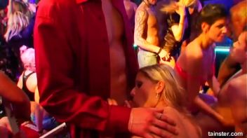 Pump It Up Part 4 - Cam 2 Screencap 18 on www.sinx.com