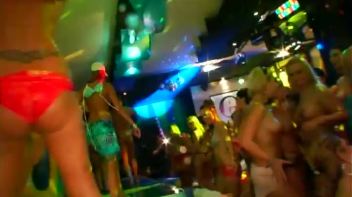 Bay Crotch Part 5 - Cam 2 Screencap 98 on www.sinx.com