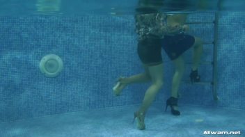 Splash That Ass Screencap 88 on www.sinx.com