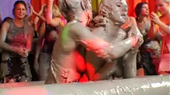 Eurobabes Love To Slam Their Faces Into The Mud Screencap 87 on www.sinx.com