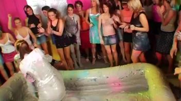 Eurobabes Love To Slam Their Faces Into The Mud Screencap 9 on www.sinx.com