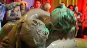 Eurobabes Love To Slam Their Faces Into The Mud Screencap 94 on www.sinx.com