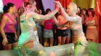 Eurobabes Love To Slam Their Faces Into The Mud Screencap 42 on www.sinx.com