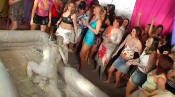 Eurobabes Love To Slam Their Faces Into The Mud Screencap 51 on www.sinx.com