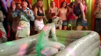 Eurobabes Love To Slam Their Faces Into The Mud Screencap 55 on www.sinx.com