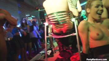 Party Hardcore Gone Crazy Vol. 34 Part 7 - Cam 2 Screencap 18 on www.sinx.com