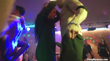 Party Hardcore Gone Crazy Vol. 34 Part 7 - Cam 2 Screencap 41 on www.sinx.com