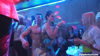 Party Hardcore Gone Crazy Vol. 34 Part 7 - Cam 2 Screencap 79 on www.sinx.com