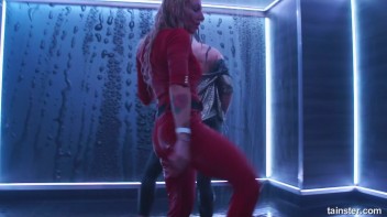 The Shower Brings Sensual Power! Screencap 88 on www.sinx.com