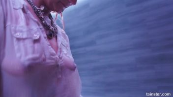 The Shower Brings Sensual Power! Screencap 24 on www.sinx.com