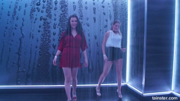 The Shower Brings Sensual Power! Screencap 25 on www.sinx.com