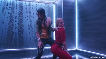 The Shower Brings Sensual Power! Screencap 83 on www.sinx.com