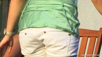 A Fortunate Wet & Messy Mistake Screencap 25 on www.sinx.com