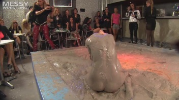 Muddy Wrestling: Sexy Nurse vs. Beauty In Black Screencap 69 on www.sinx.com