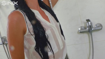 Raven Haired Babe Shampoos And Lathers Up Screencap 27 on www.sinx.com