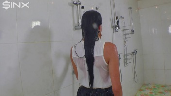 Raven Haired Babe Shampoos And Lathers Up Screencap 35 on www.sinx.com