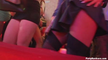 Party Hardcore Gone Crazy Vol. 38 Part 5 - Cam 3 Screencap 60 on www.sinx.com