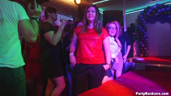 Party Hardcore Gone Crazy Vol. 38 Part 5 - Cam 3 Screencap 66 on www.sinx.com